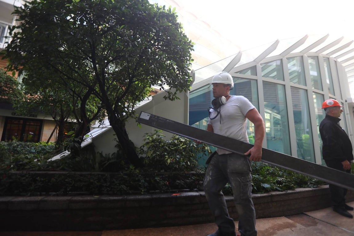 Las primeras imágenes de la reparación del crucero Oasis, de Royal Caribbean