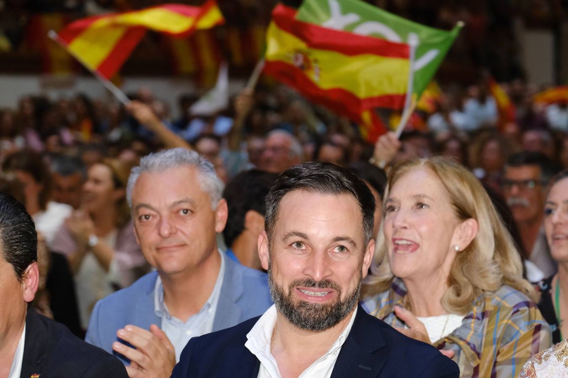 FOTOS: Lleno absoluto en el mitin de Santiago Abascal en Jerez