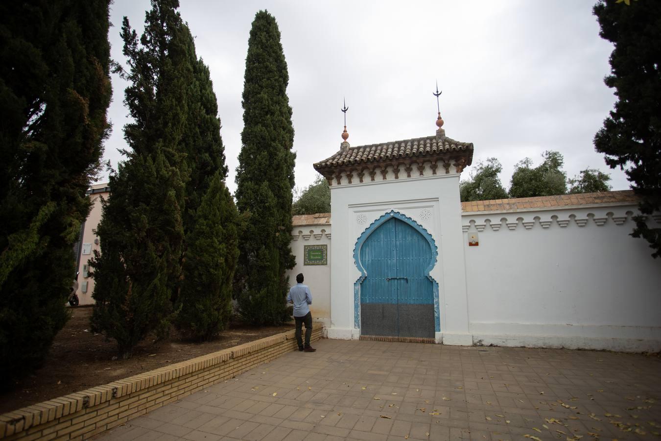 Un paseo por las tumbas más singulares de Sevilla