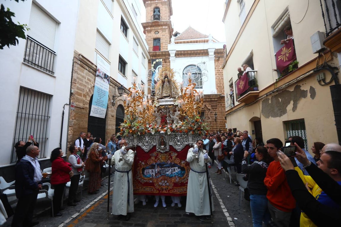 Procesión de la Virgen de la Palma Coronada