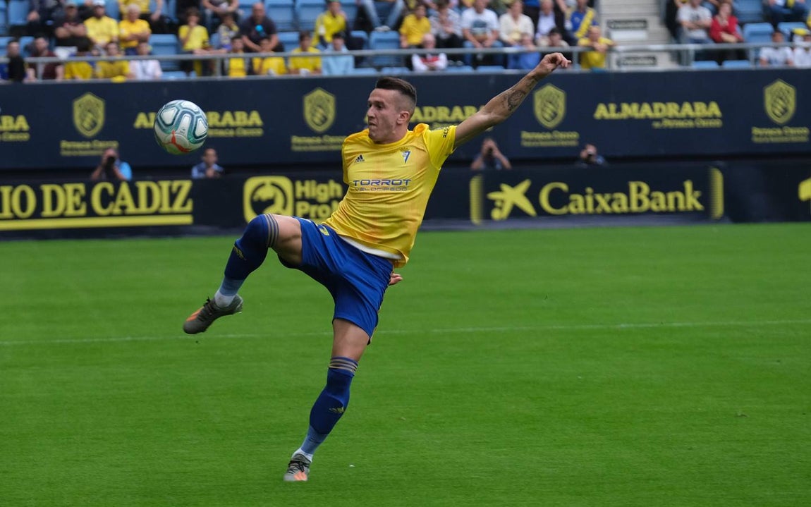 Partido Cádiz-Sporting (3-1)