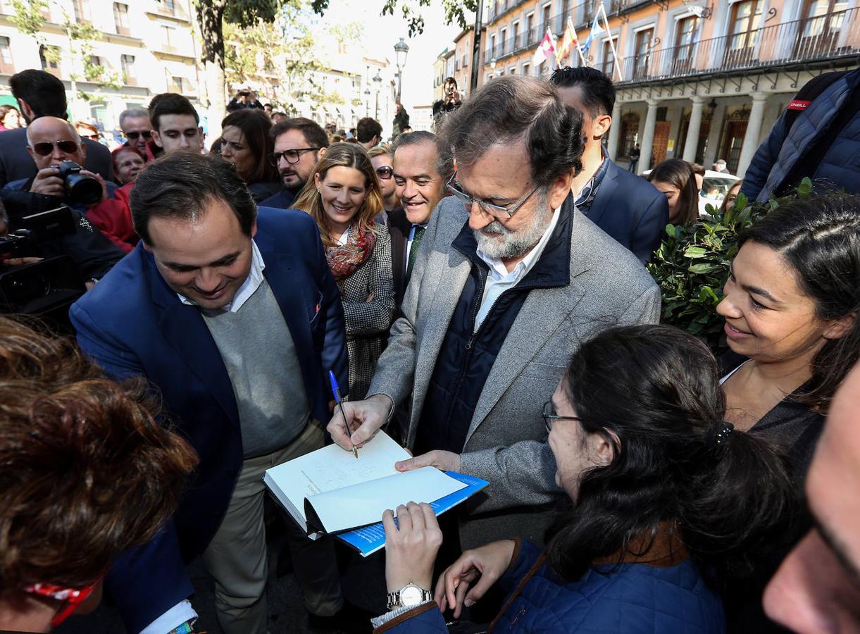 Caluroso recibimiento de Rajoy en Toledo