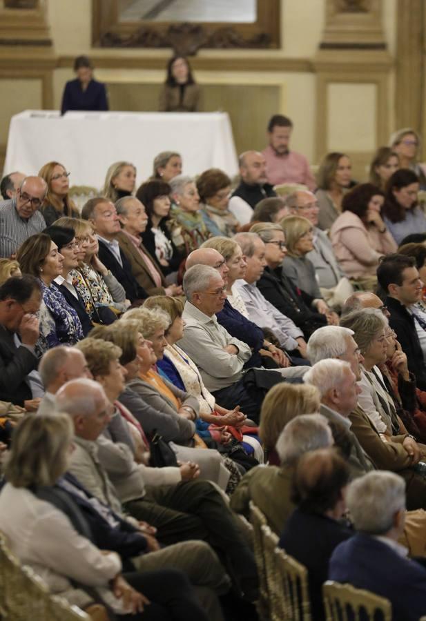 La conferencia de María Amor Martín en el Templo de Córdoba, en imágenes
