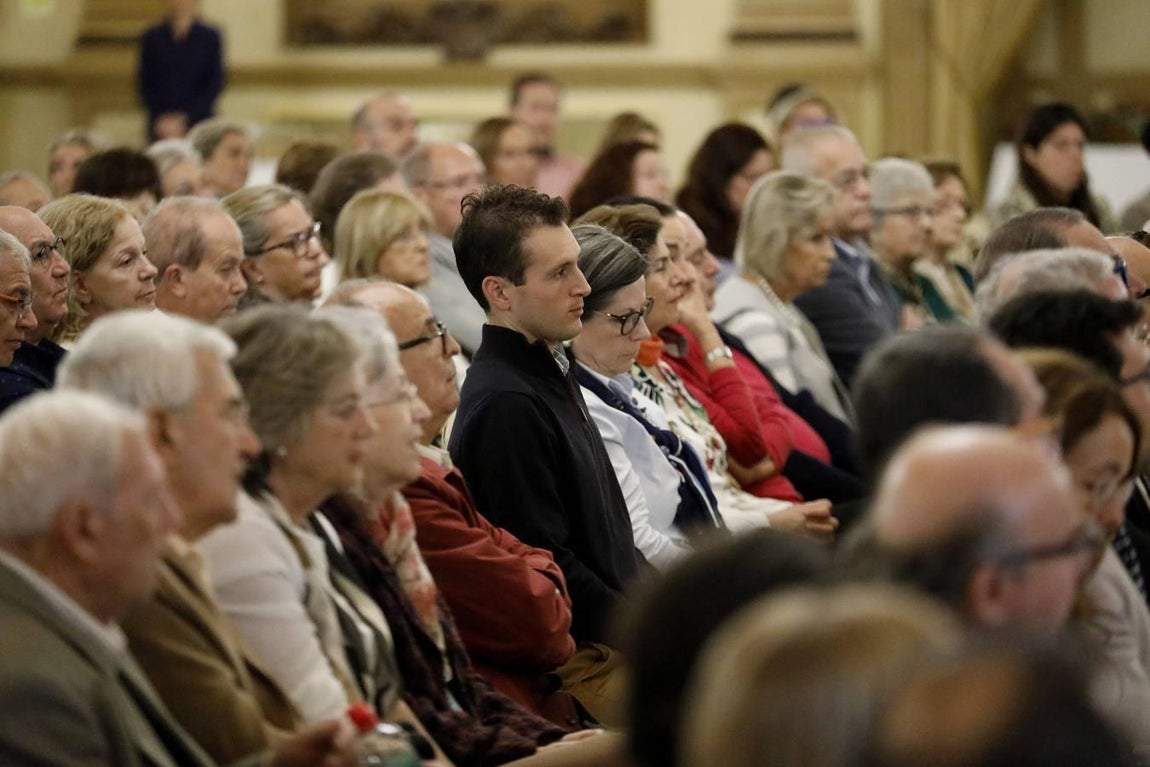 La conferencia de María Amor Martín en el Templo de Córdoba, en imágenes