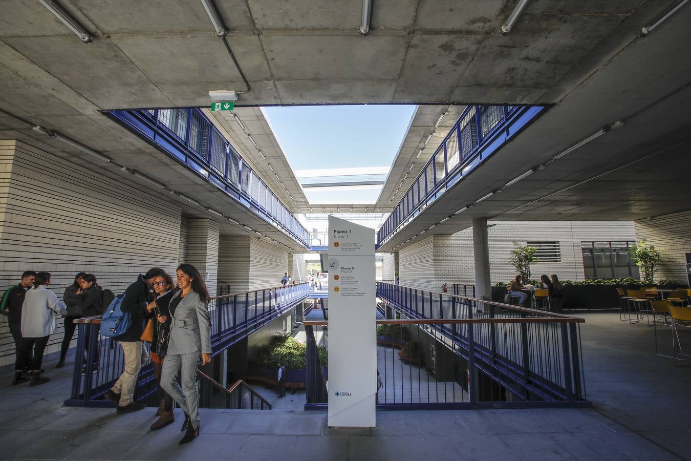 El nuevo campus de la Universidad de Loyola Andalucía, en imágenes