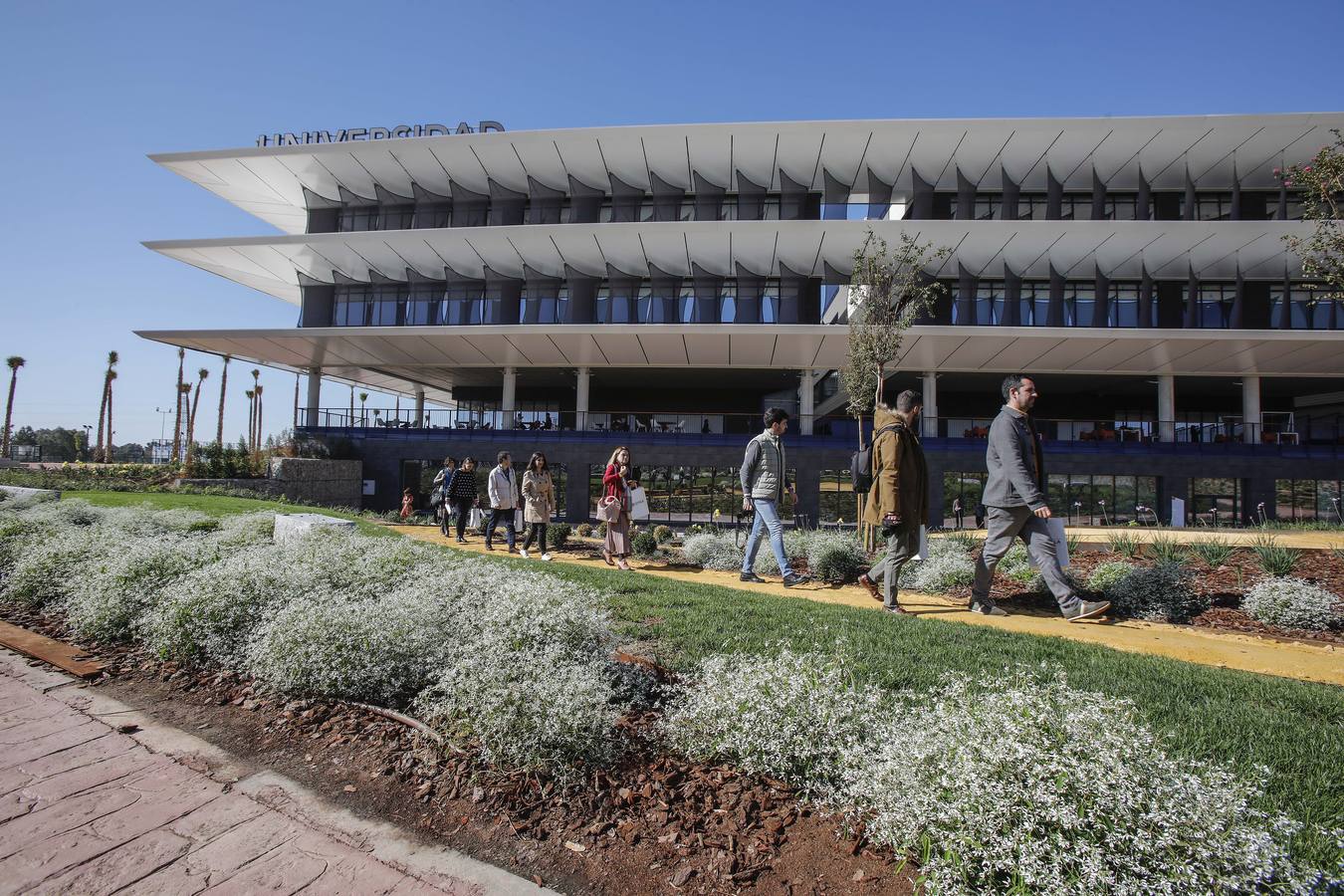 El nuevo campus de la Universidad de Loyola Andalucía, en imágenes