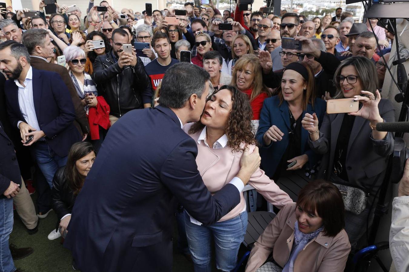 La visita de Pedro Sánchez a Córdoba, en imágenes