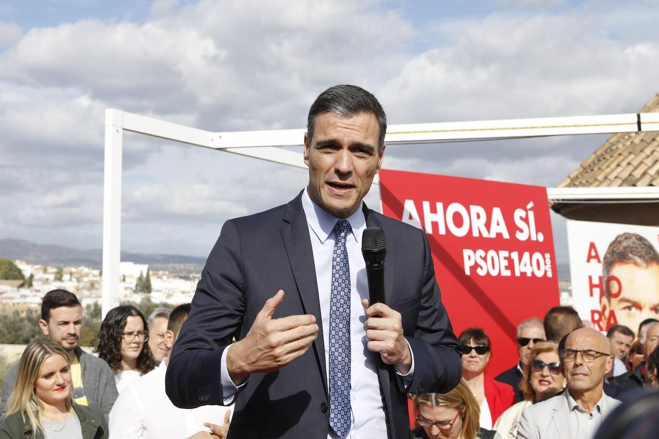 La visita de Pedro Sánchez a Córdoba, en imágenes