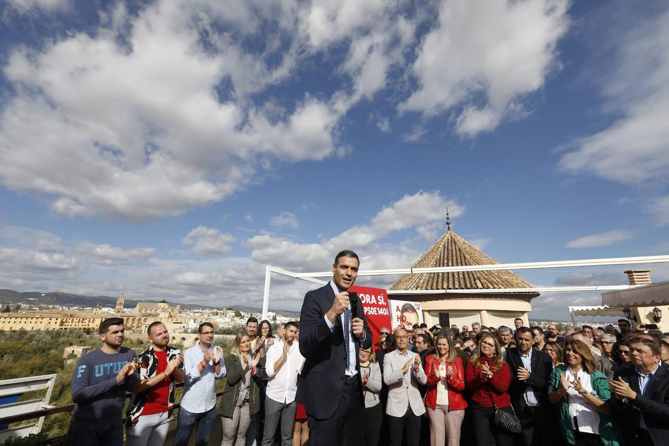 La visita de Pedro Sánchez a Córdoba, en imágenes