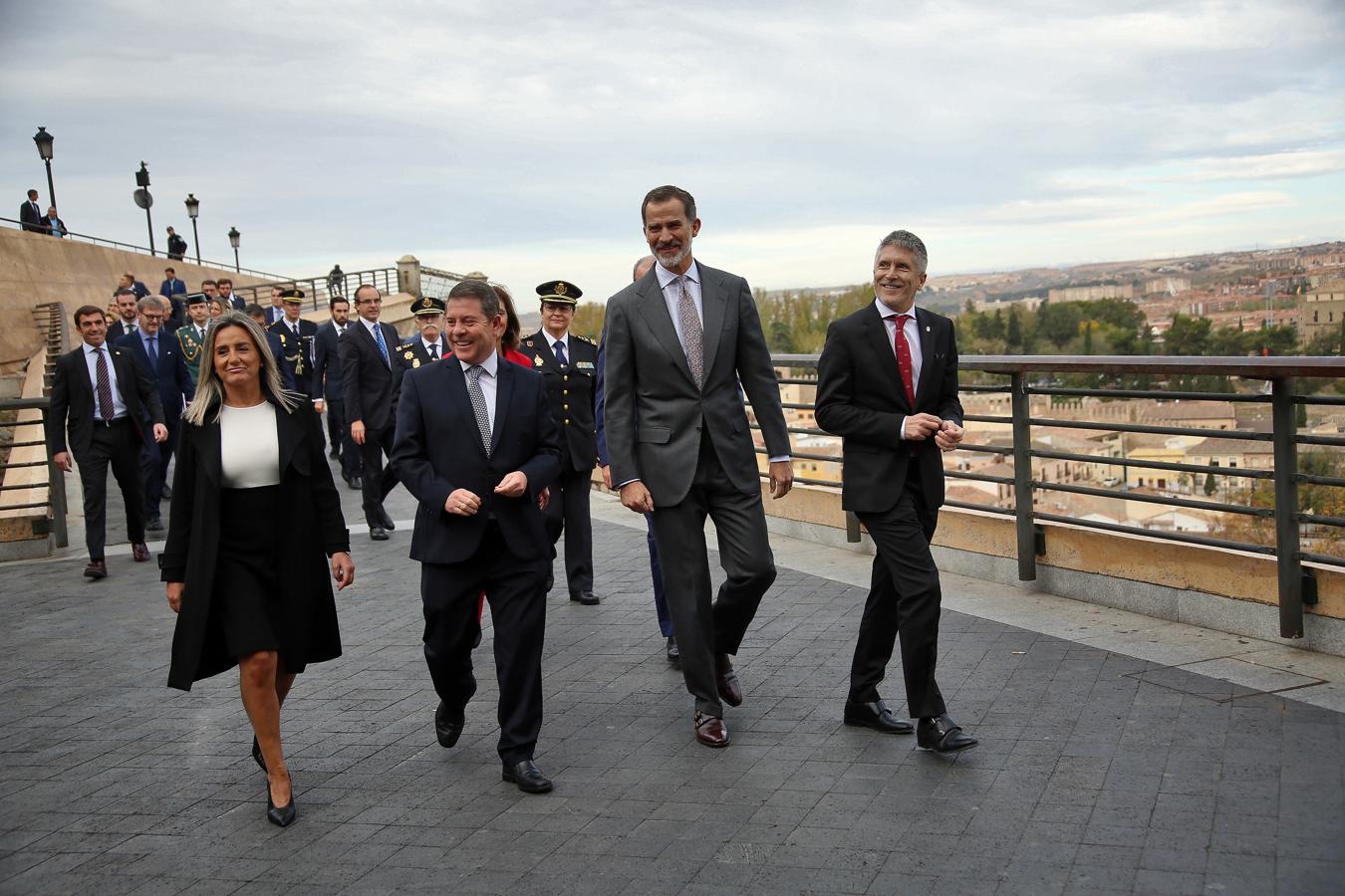 Tolón, Page, Felipe VI y Grande-Marlaska. 