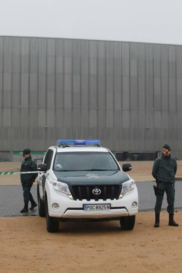 El registro de la Guardia Civil en el Córdoba CF y la casa de Jesús León, en imágenes