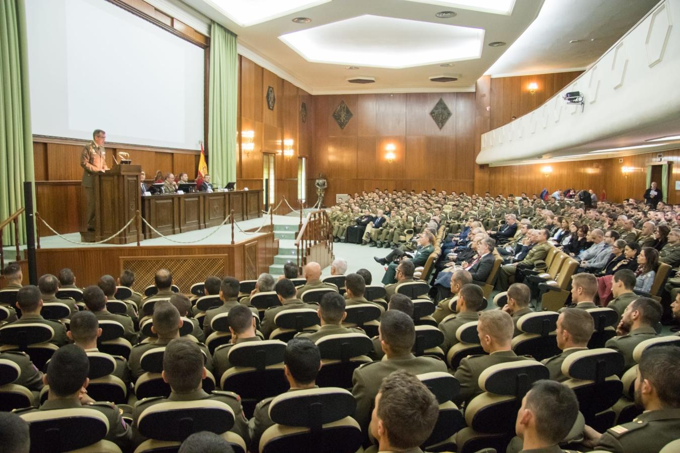 Las imágenes de la apertura del curso en la Academia de Infantería