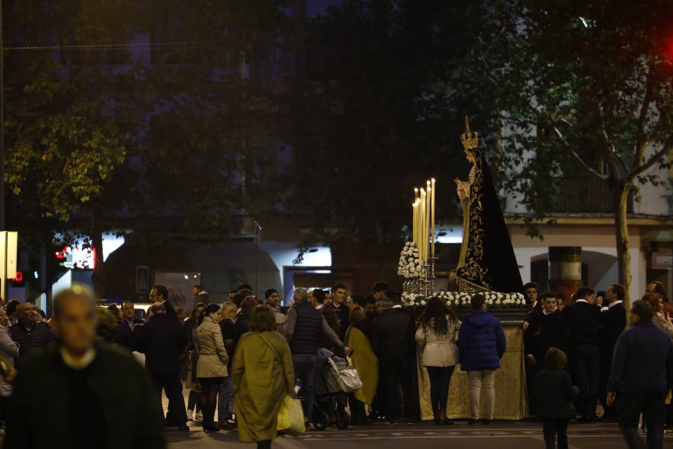 La procesión de las Vírgenes de Martínez Cerrillo en Córdoba, en imágenes