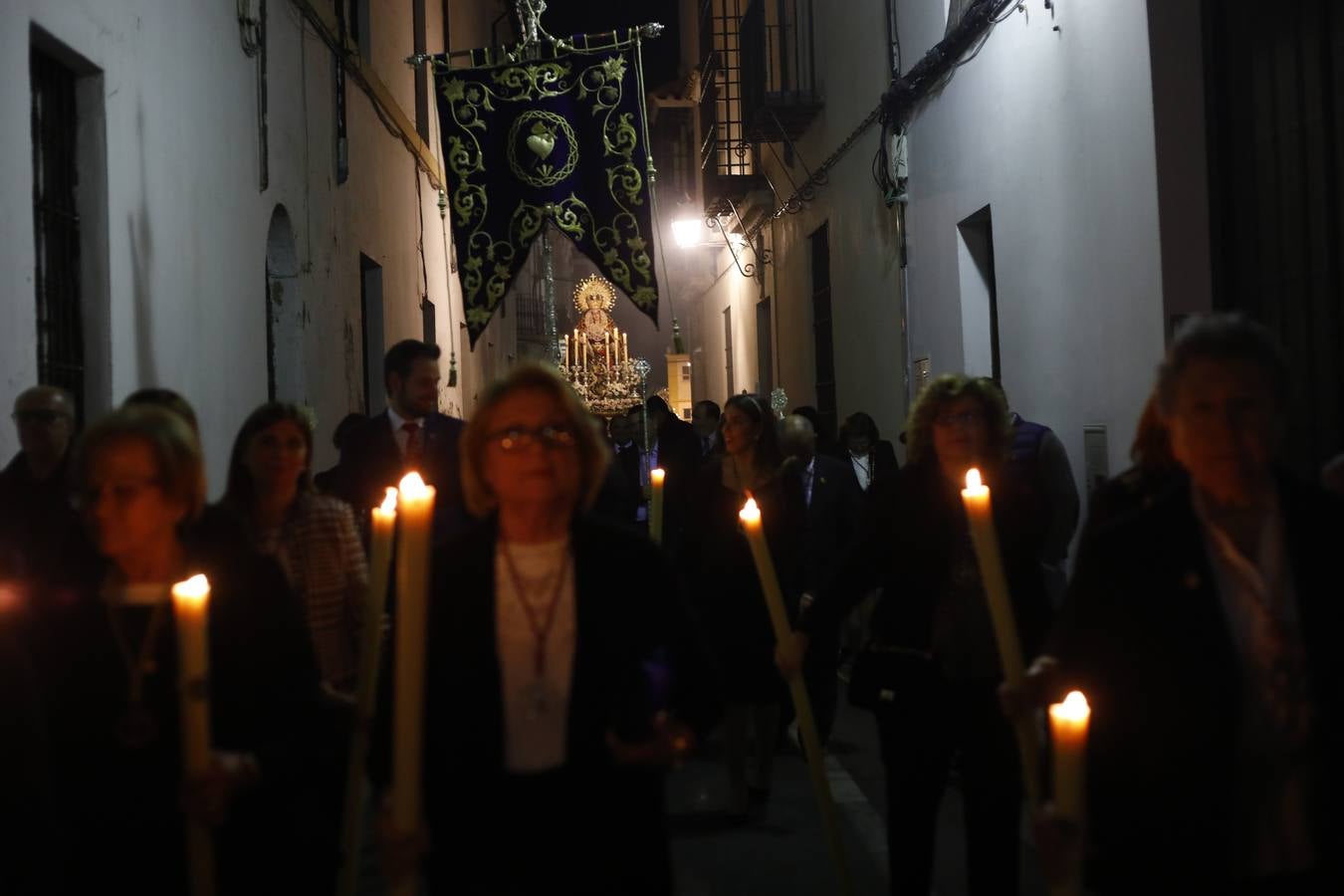 La procesión de las Vírgenes de Martínez Cerrillo en Córdoba, en imágenes