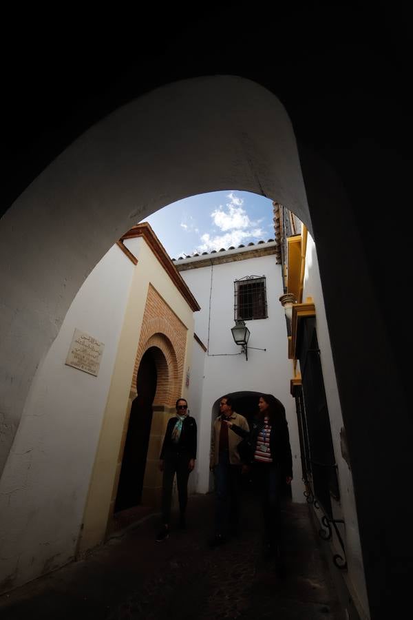 En imágenes, un paseo por la calleja de La Hoguera de Córdoba