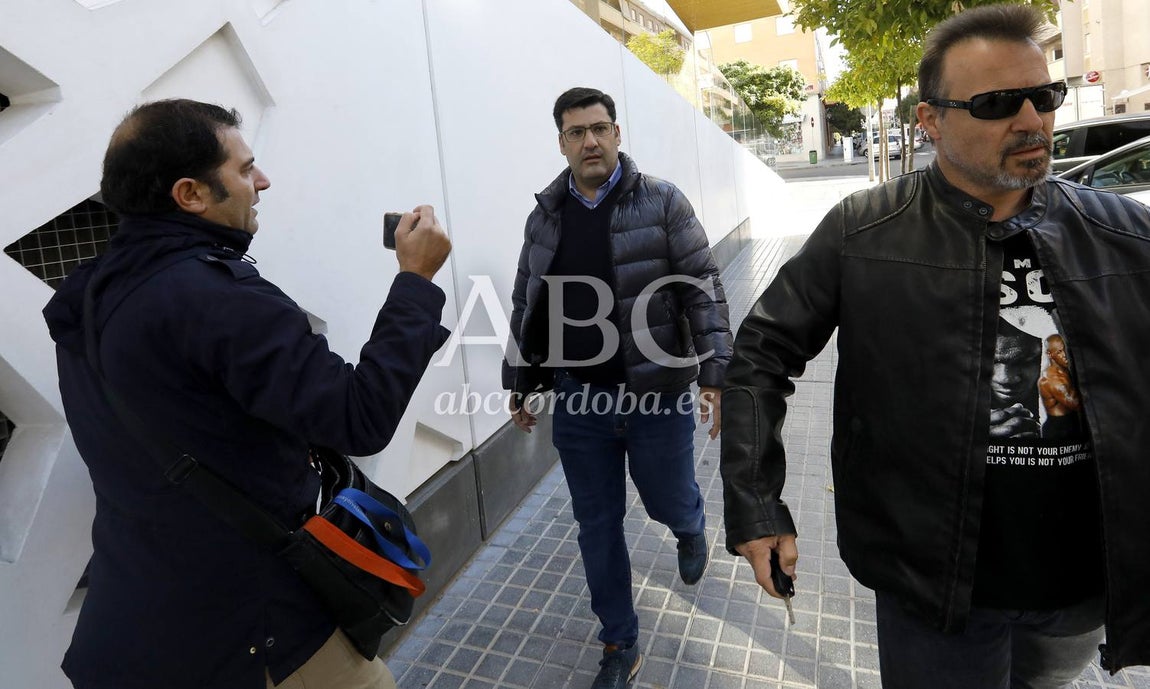 La visita de León a la Ciudad de la Justicia tras su puesta en libertad, en imágenes