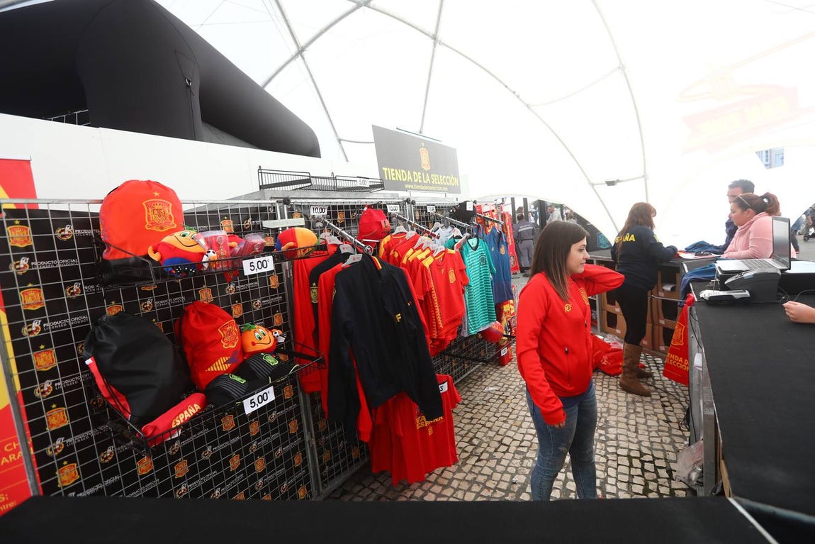 La fanzone de la selección desembarca en la Plaza de San Antonio