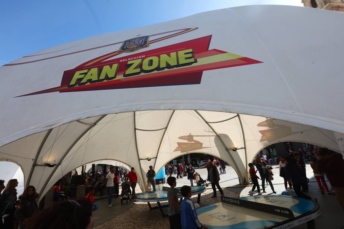 La fanzone de la selección desembarca en la Plaza de San Antonio