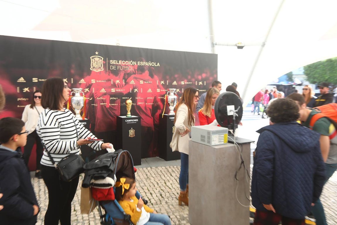 La fanzone de la selección desembarca en la Plaza de San Antonio