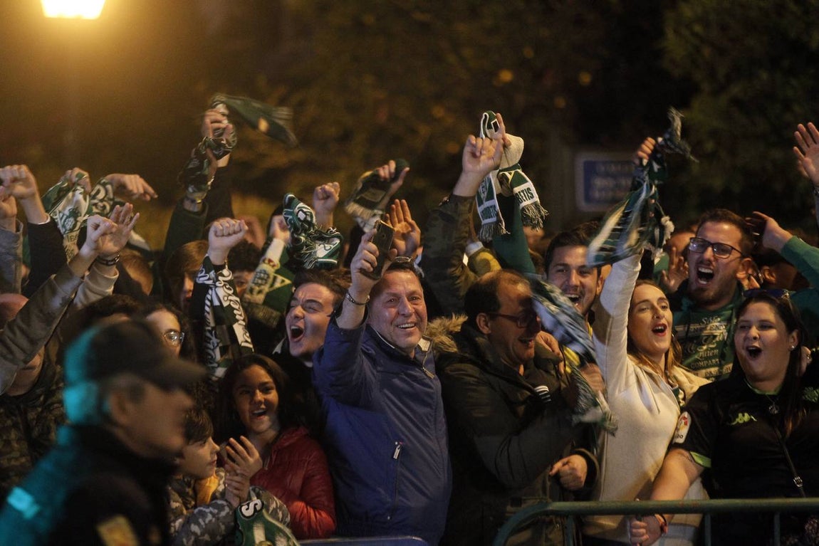 En imágenes, ambiente previo al derbi Real Betis - Sevilla FC