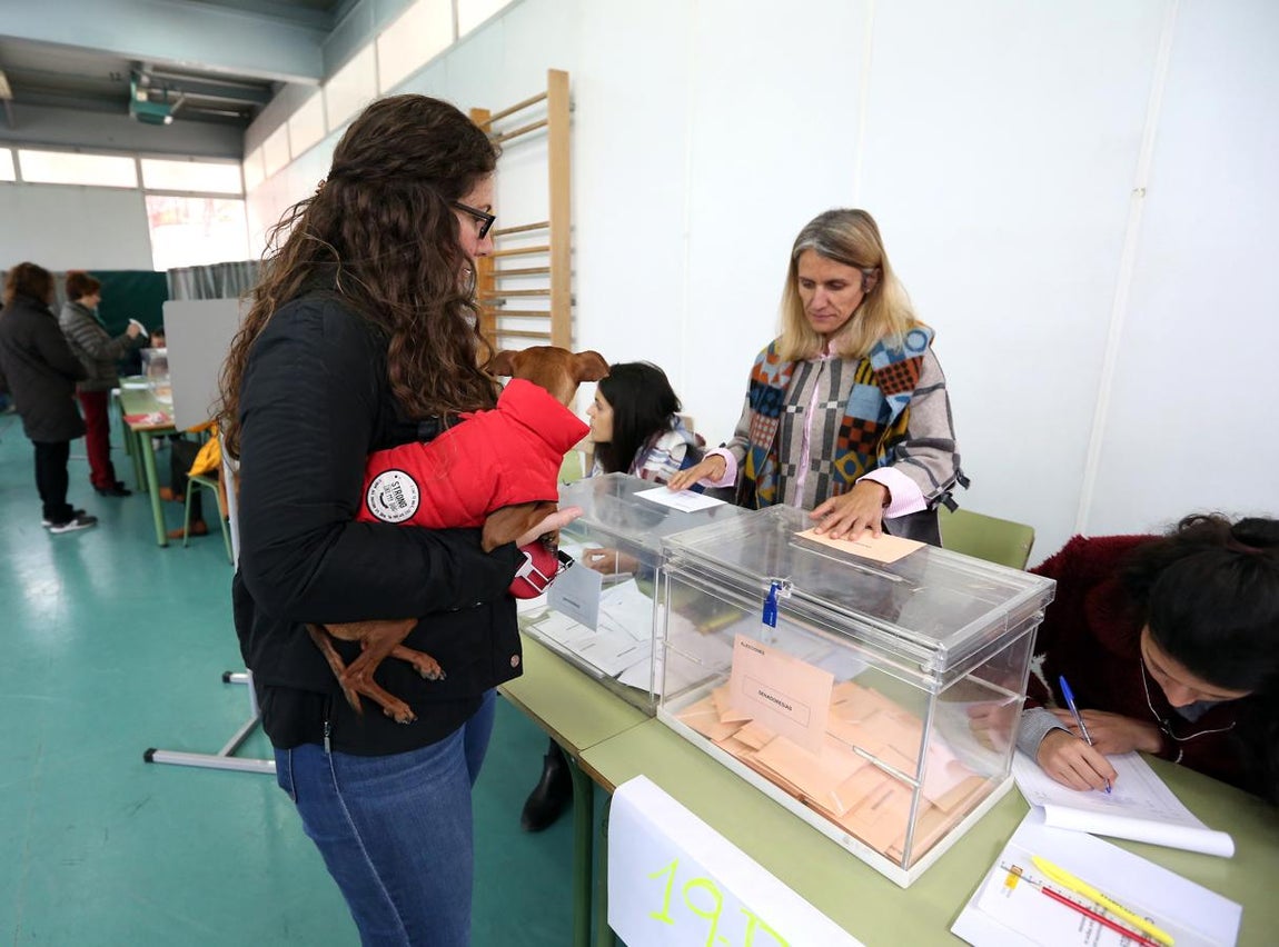 La jornada electoral en Toledo, en imágenes