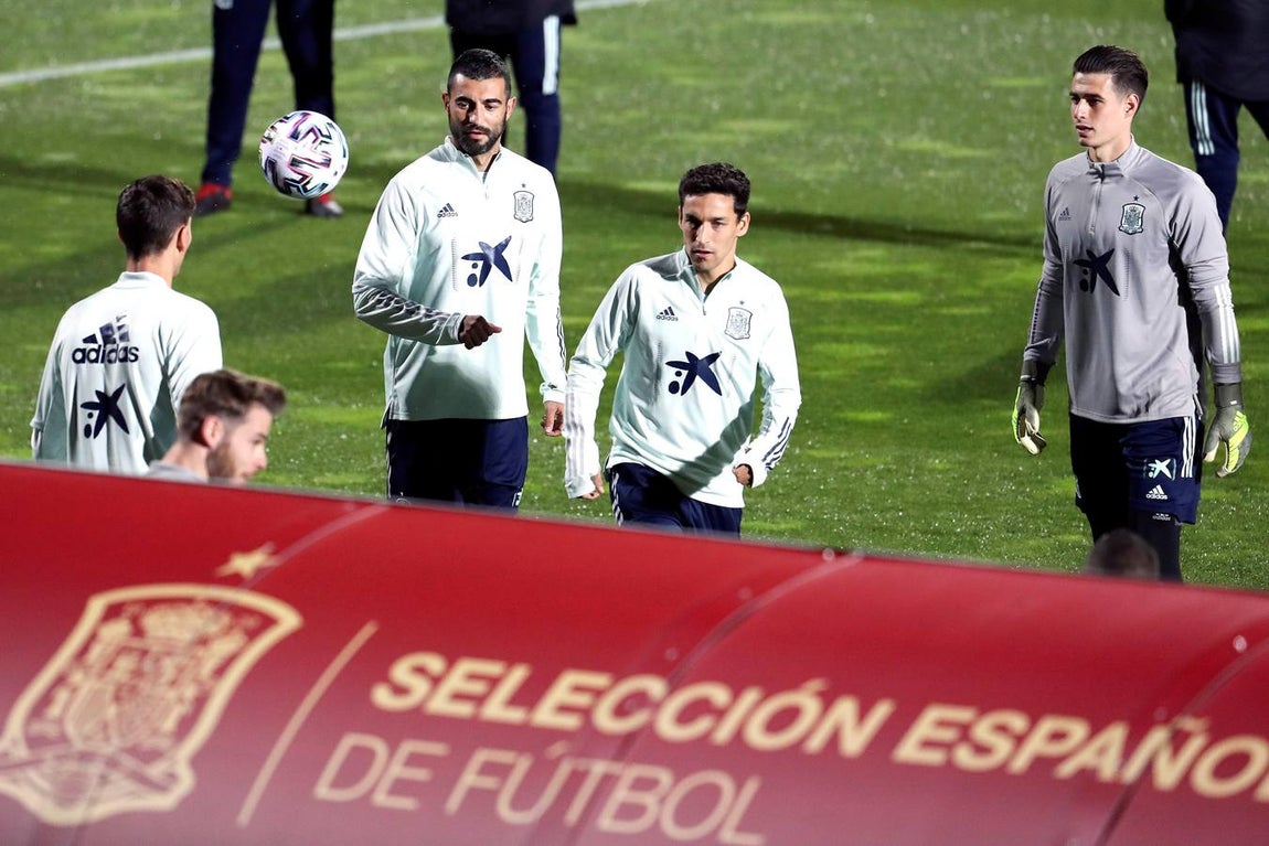 La selección española se entrena antes de venir a Cádiz