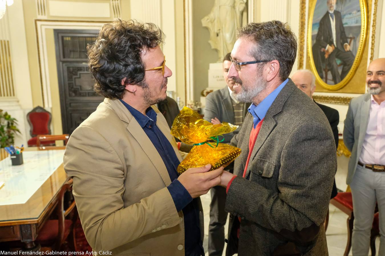 FOTOS: Recepción a los Reyes Magos y al Cartero Real para la Cabalgata de Cádiz 2020