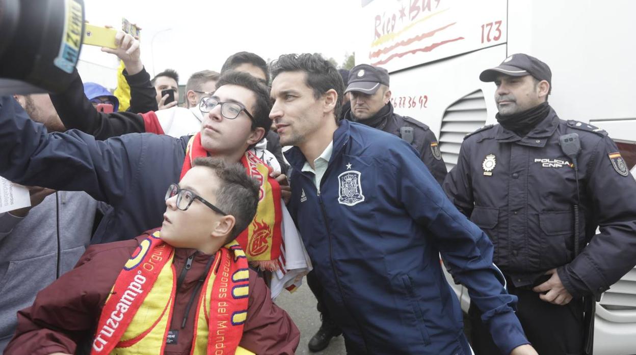 FOTOS: la llegada de la selección española al aeropuerto de Jerez