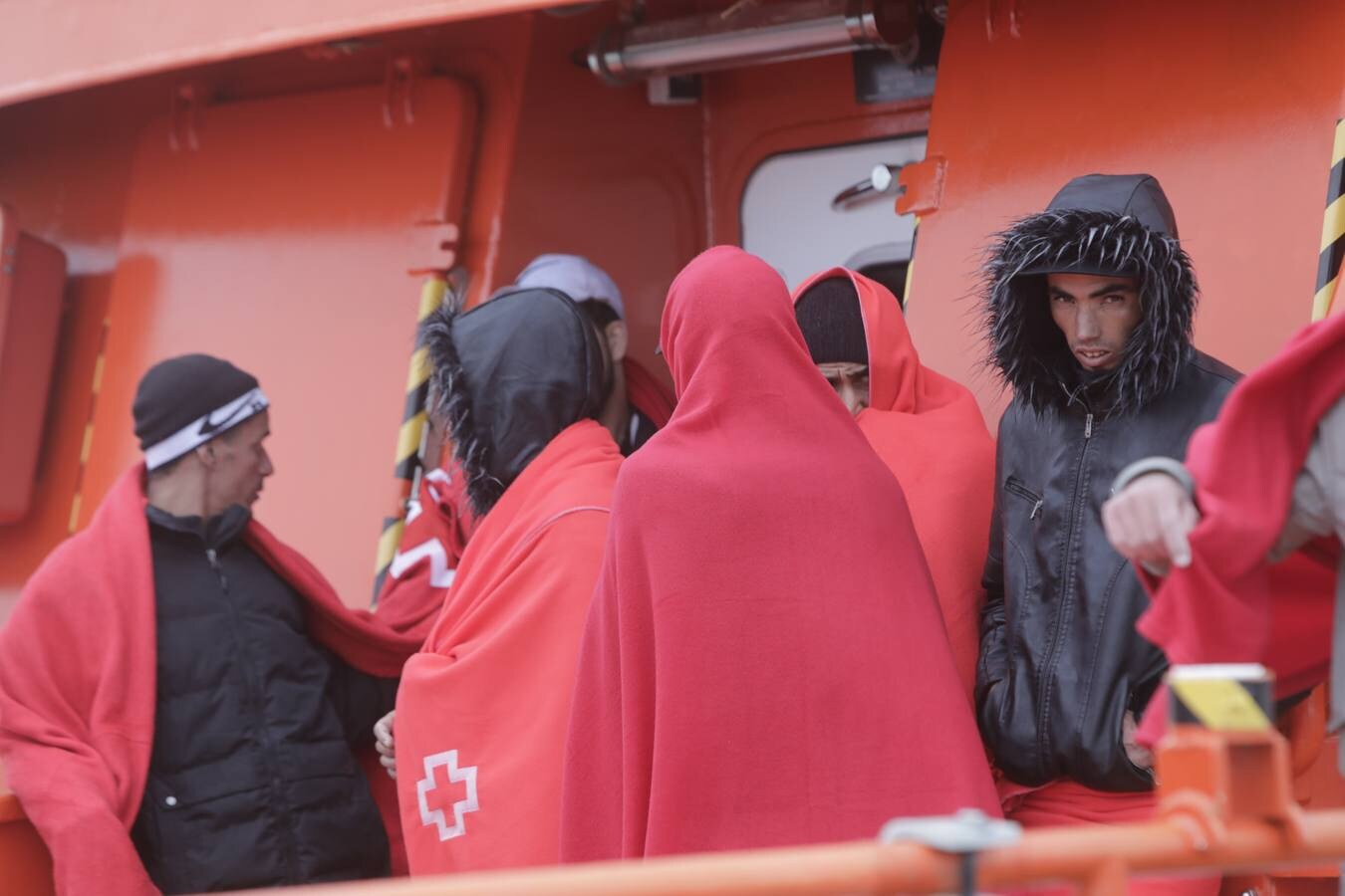 FOTOS: Nuevo desembarco de inmigrantes en Cádiz