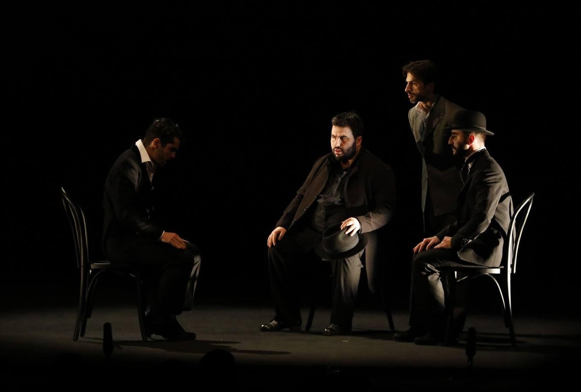 El estreno en Córdoba de «El sombrero», en imágenes