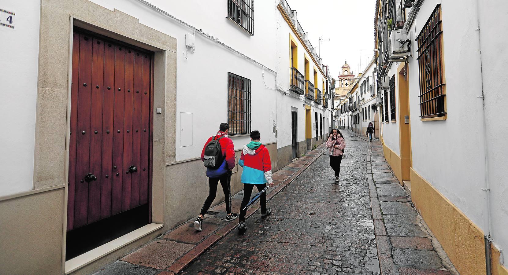 En imágenes, un paseo por la calle Montero de Córdoba