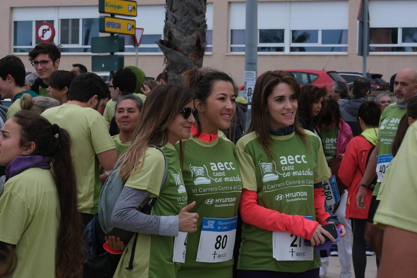 Fotos: Marcha verde contra el cáncer en Cádiz