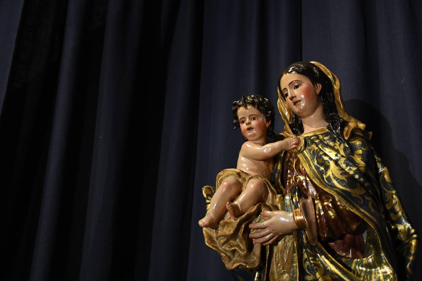 Restauración de la Virgen del Rosario de la iglesia de la Caridad