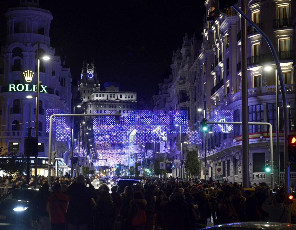 8. Iluminación navideña en la Gran Vía