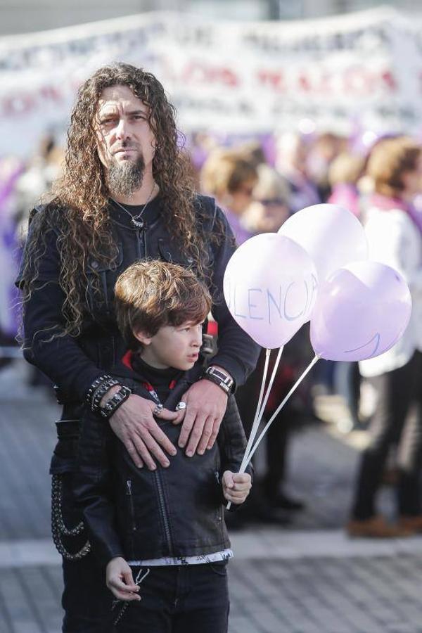 La manifestación contra la violencia hacia las mujeres de Córdoba, en imágenes