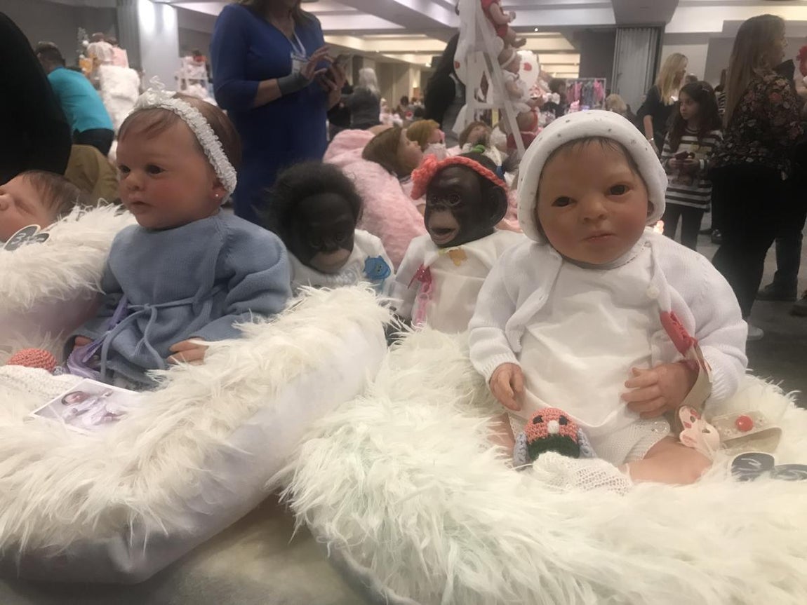 La feria de bebés hiperrealistas en imágenes