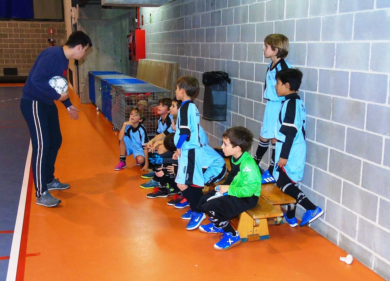 La tercera jornada de fútbol sala, en imágenes