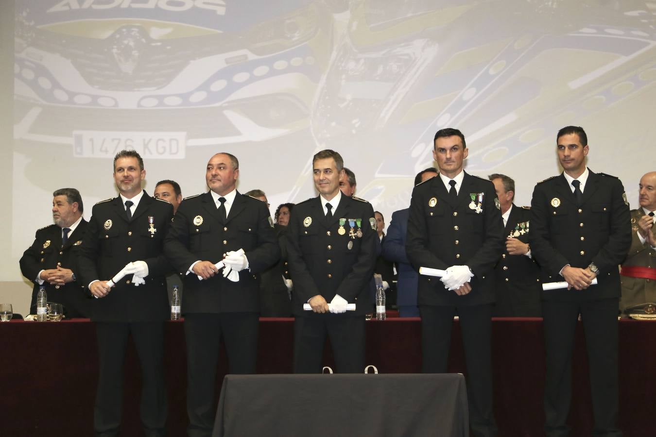 Entrega de medallas en la celebración de la festividad de la Polícia Local