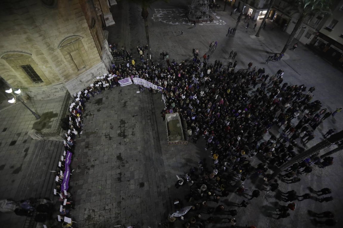 FOTOS: Cádiz contra la lacra de la violencia machista