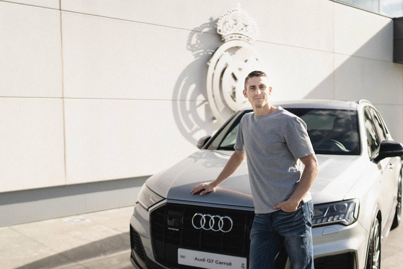 Los coches de la primera plantilla del equipo de baloncesto del Real Madrid, en imágenes