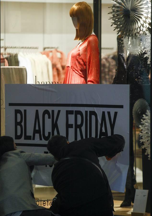 El Black Friday en el centro comercial Nervión Plaza