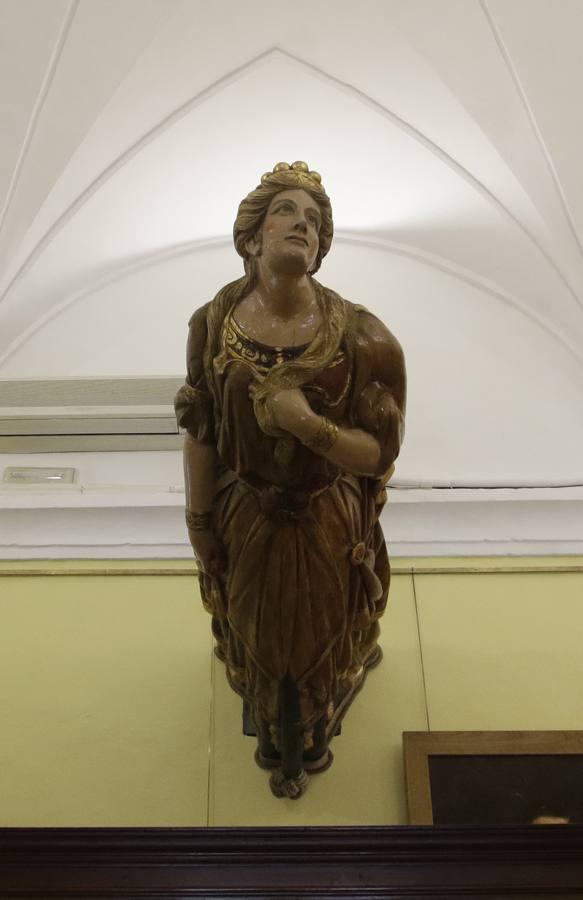 El poder naval español se muestra en la Torre del Oro