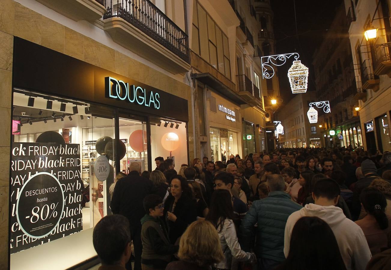 Fotogalería: Navidad, una fiesta permanente en las calles de Sevilla