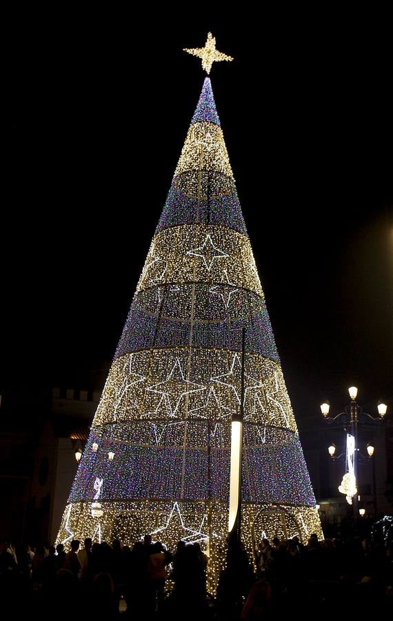 Fotogalería: Navidad, una fiesta permanente en las calles de Sevilla