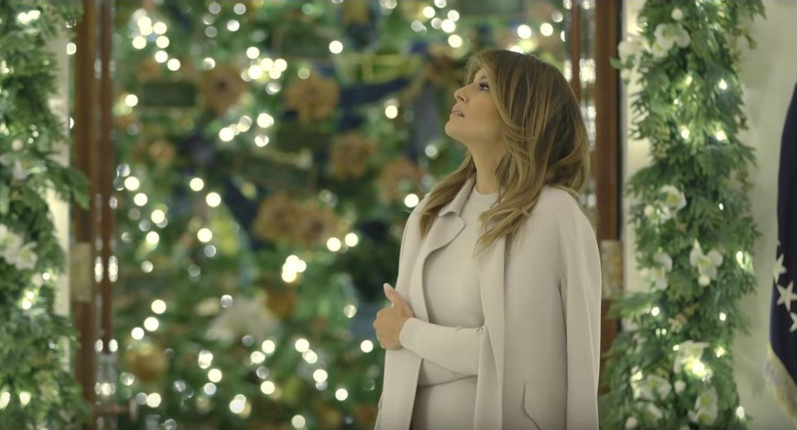 La imponente decoración navideña de Melania Trump en la Casa Blanca, en imágenes