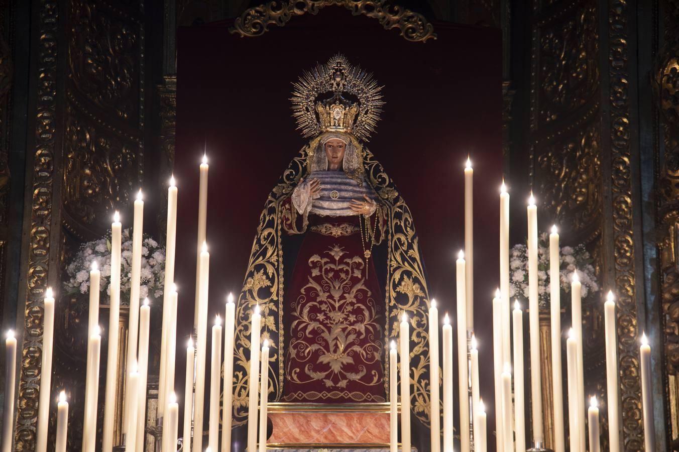 Altar de triduo de la Virgen de la Cabeza