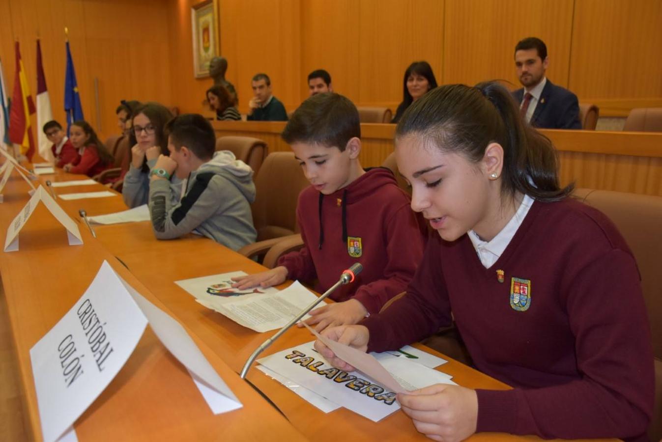 El pleno infantil en imágenes