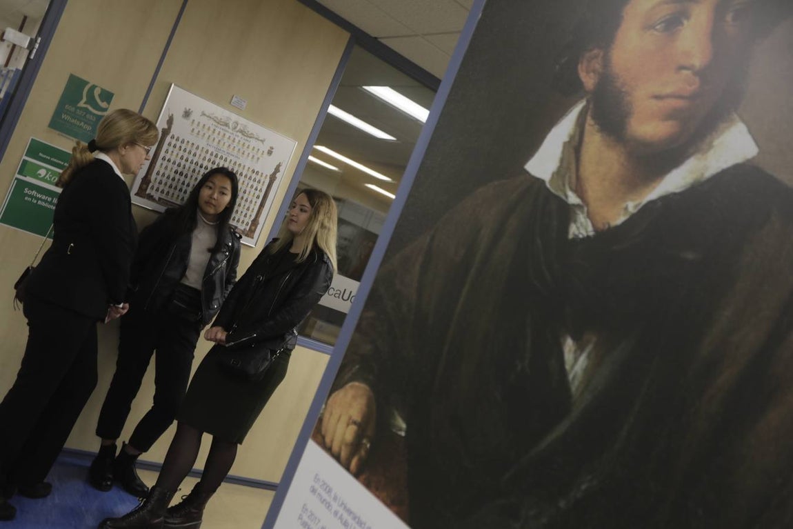 Inauguración de la primera biblioteca Pushkin en España