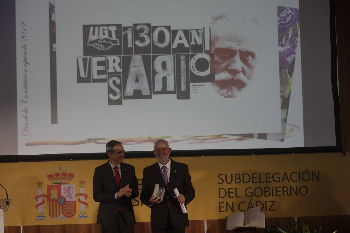 Entrega de distinciones de la Subdelegación por la conmemoración de la Constitución