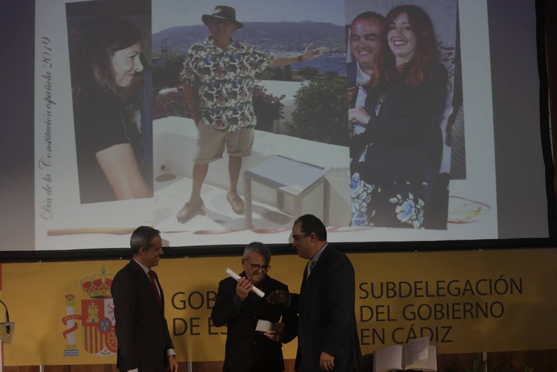 Entrega de distinciones de la Subdelegación por la conmemoración de la Constitución